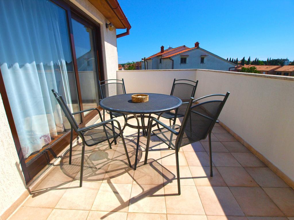 Apartments Milio 1105 Fazana Exterior photo